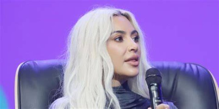 Kim Kardashian gets dragged online.
