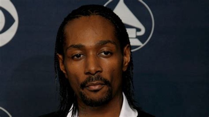 Krayzie Bone Net Worth, Age, Height, Weight, Family, Wiki 2024