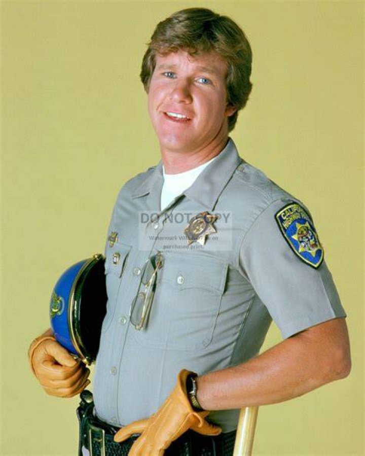 Larry Wilcox net worth