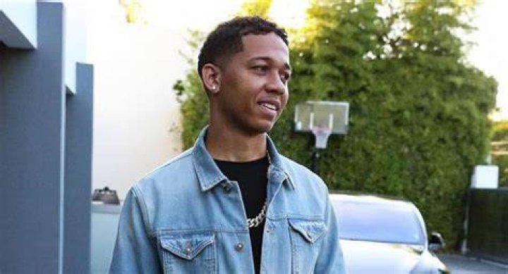 Lil Bibby height