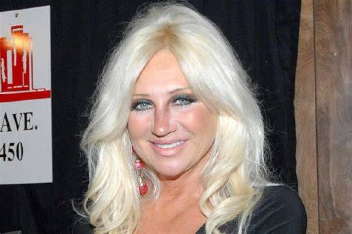 Linda Hogan age
