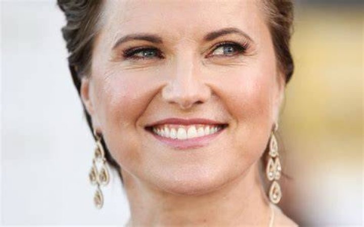 Lucy Lawless - Age, Bio, Birthday, Family, Net Worth