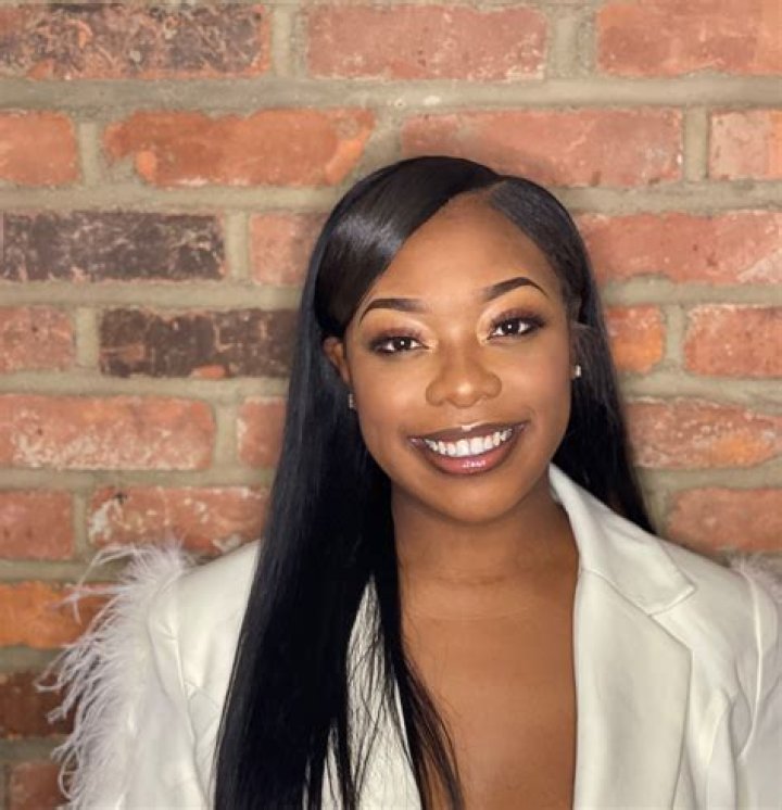 Makhadzi drops 2 new songs, fans react: "Makhadzi never disappoints"
