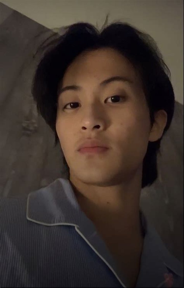 Mark Lee Net Worth, Age, Height, Weight, Family, Wiki 2024