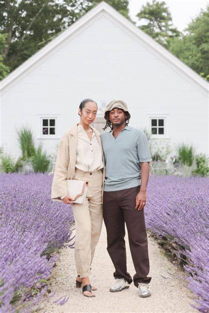 maryah ananda, marcus singleton