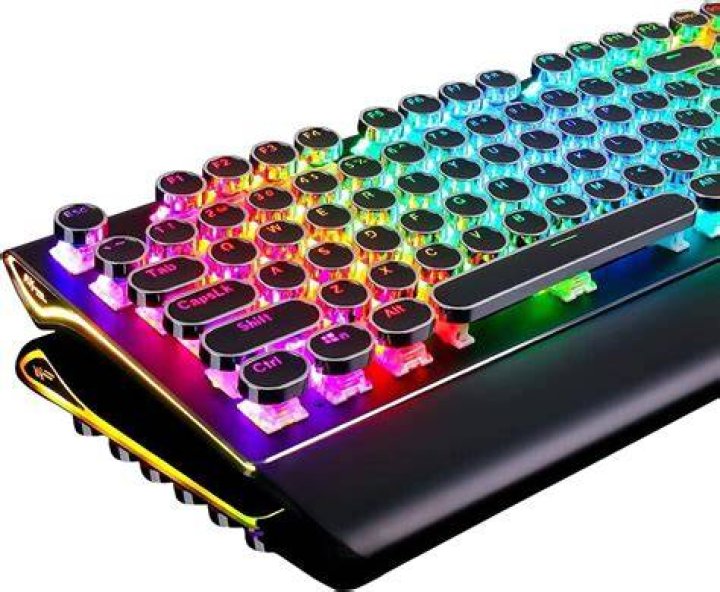 mechanical gaming keyboard, one of the best gifts for teen boys
