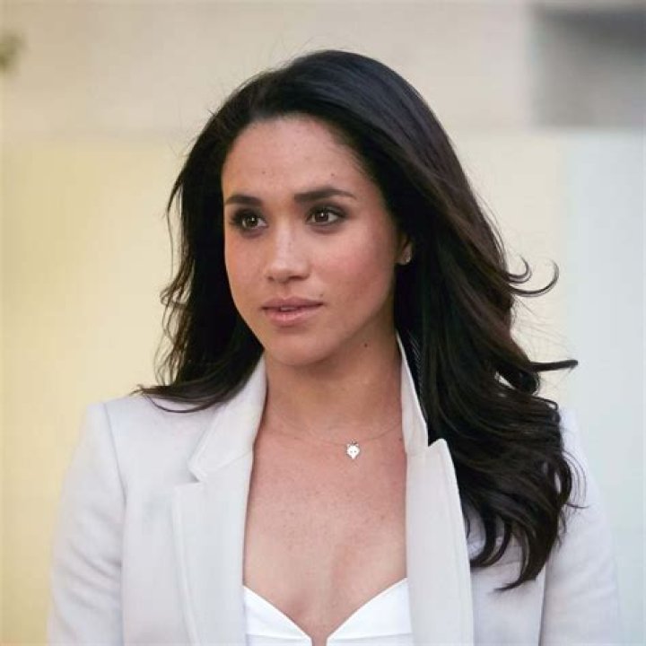 meghan markle duchess of sussex cartier tank