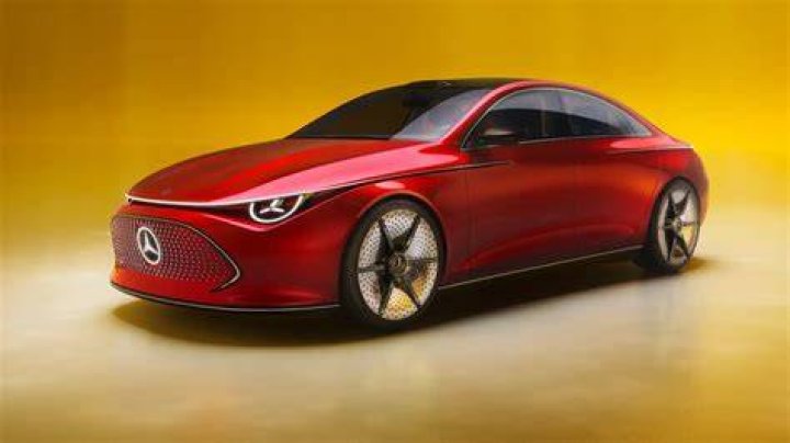 Mercedes Benz, New Car, SA woman