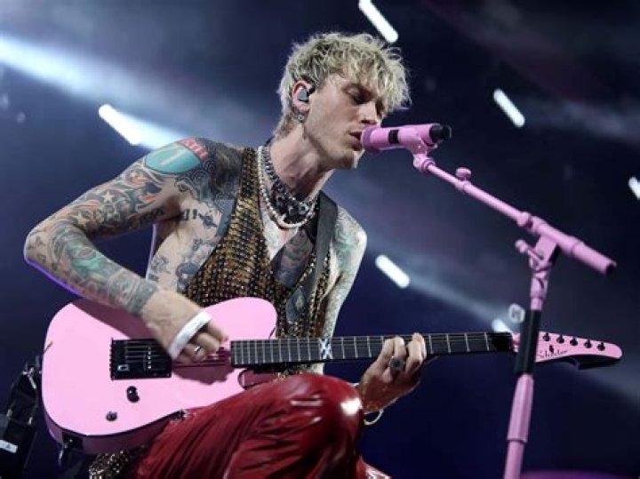 MGK's daughter Casie