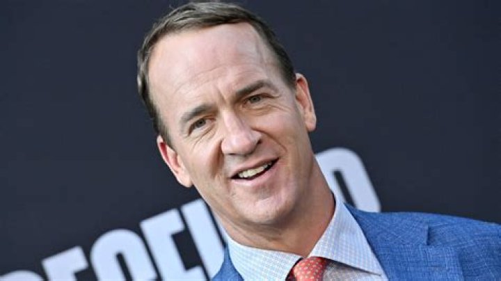 Mike C. Manning Net Worth, Age, Height, Weight, Family, Wiki 2024