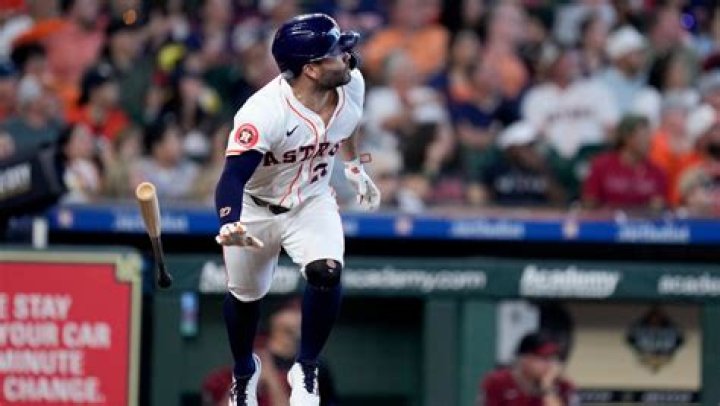 mlb most home runs in a season