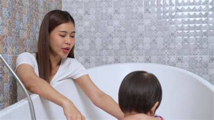 Mom, Son, bath, South Africa, Mzansi