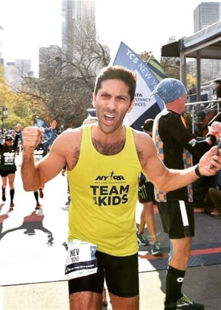 Nev Schulman weight
