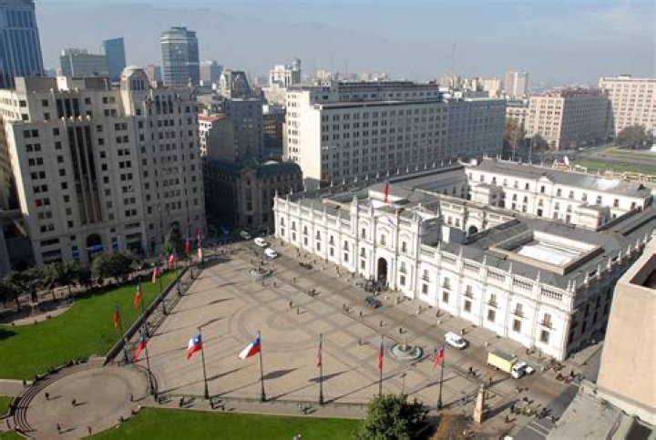 Palacio de La Moneda, Chile