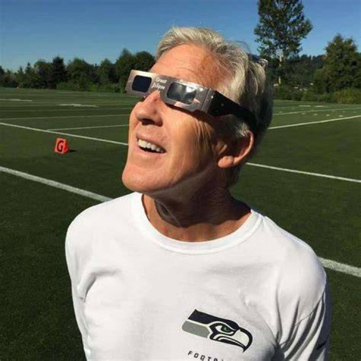 Peter Clay Carroll height
