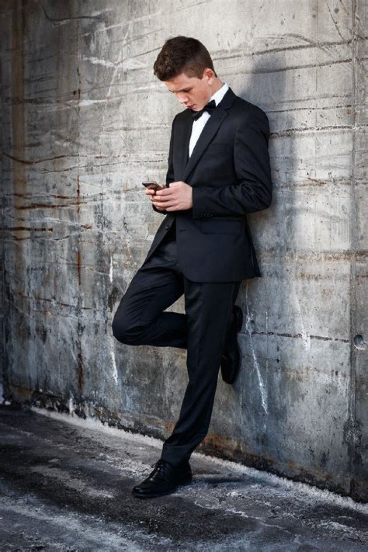 Photograph, Black, Suit, Standing, Formal wear, Black-and-white, Tuxedo, Monochrome photography, Monochrome, Snapshot, Photograph, Black, Suit, Standing, Formal wear, Black-and-white, Tuxedo, Monochrome photography, Monochrome, Snapshot,