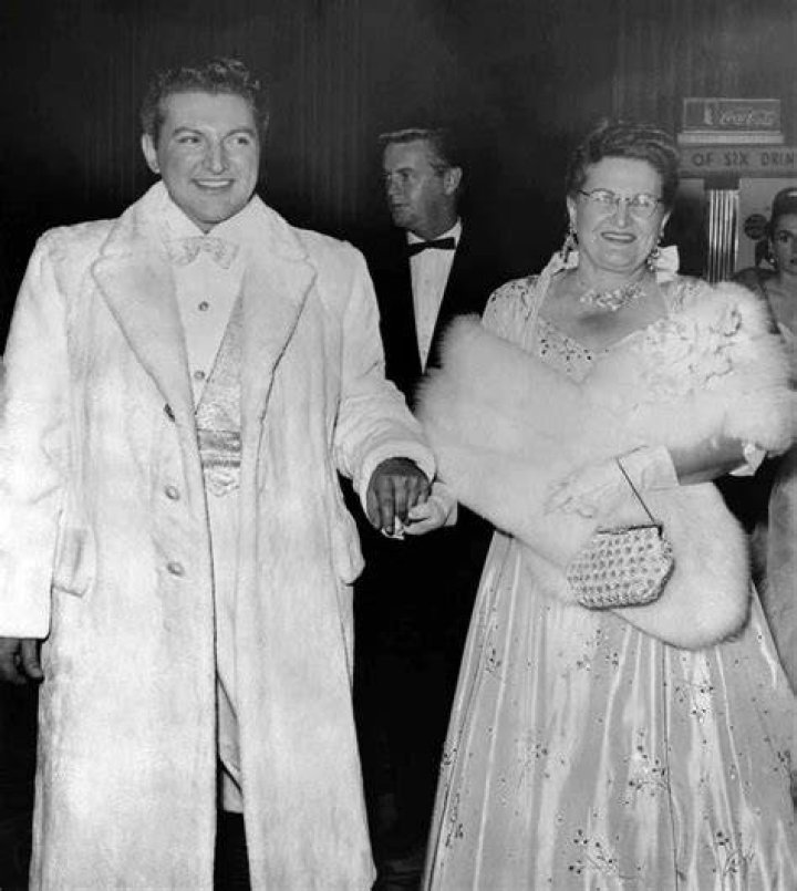 Photos of Frances Liberace on myCast