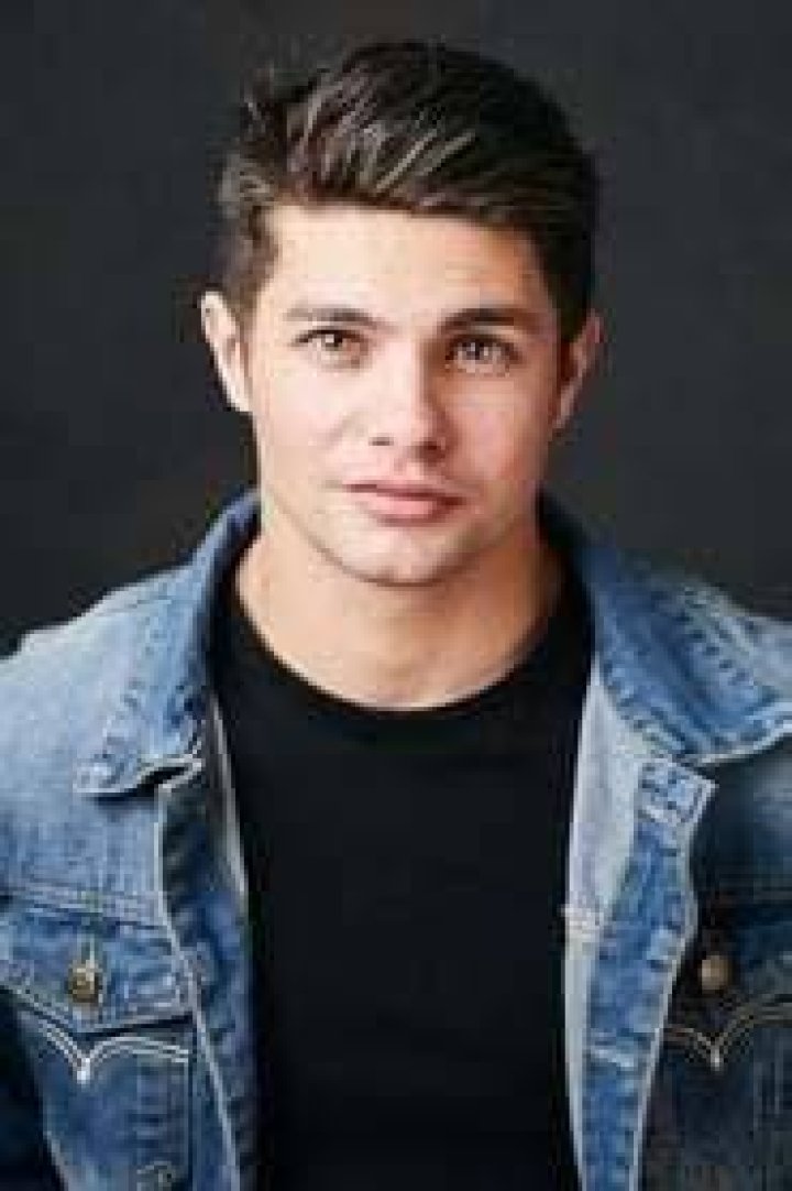 Photos of John Apolinar on myCast
