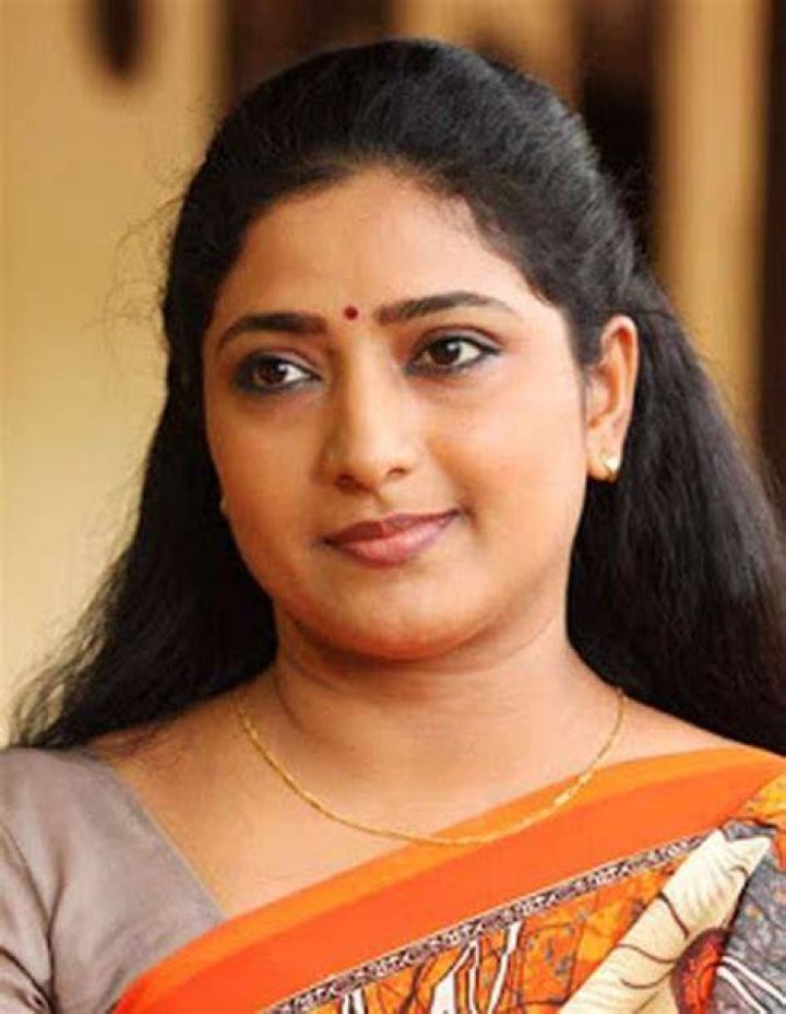 Praveena Age, Affairs, Height, Net Worth, Bio and More