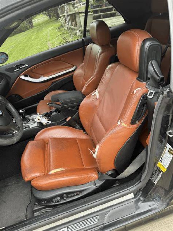 preview for L-seat