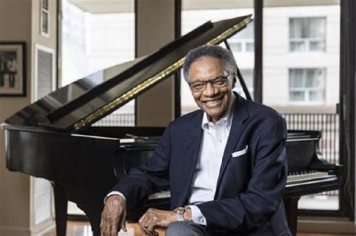 Ramsey Lewis Net Worth, Age, Height, Weight, Family, Wiki 2024