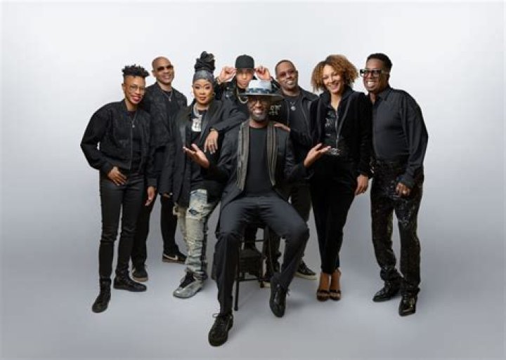 Rickey Smiley's siblings