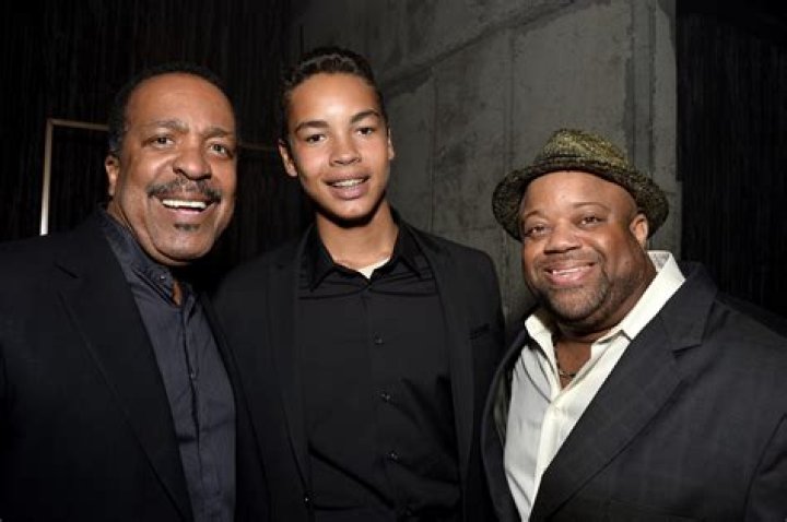 Robert Gossett Net Worth, Age, Height, Weight, Family, Wiki 2024