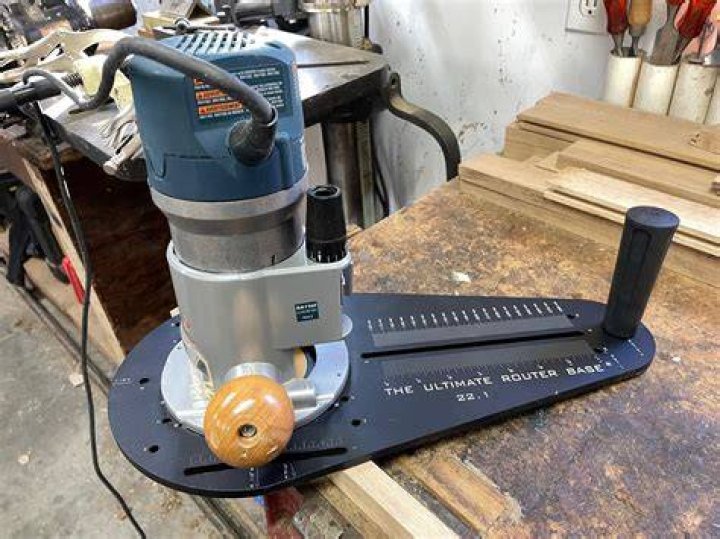 Router Base