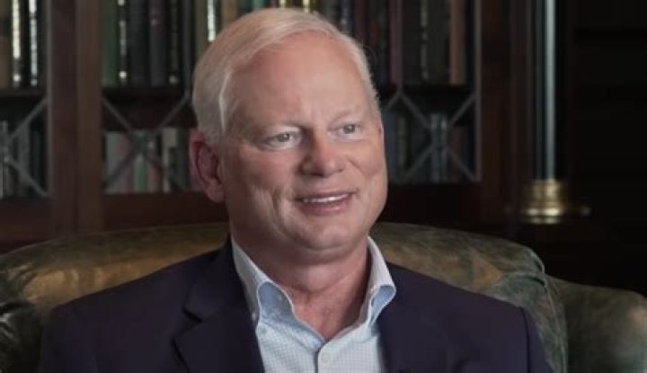 Roy Carroll Net Worth, Age, Height, Wife, Family, Wiki 2024
