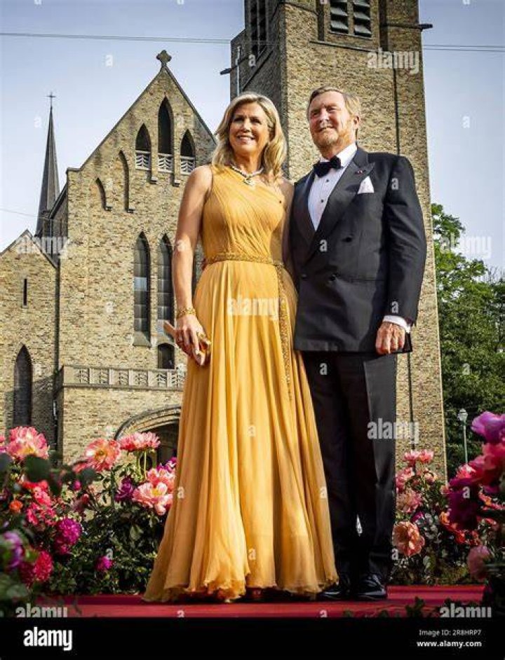 royal couple at caernarfon