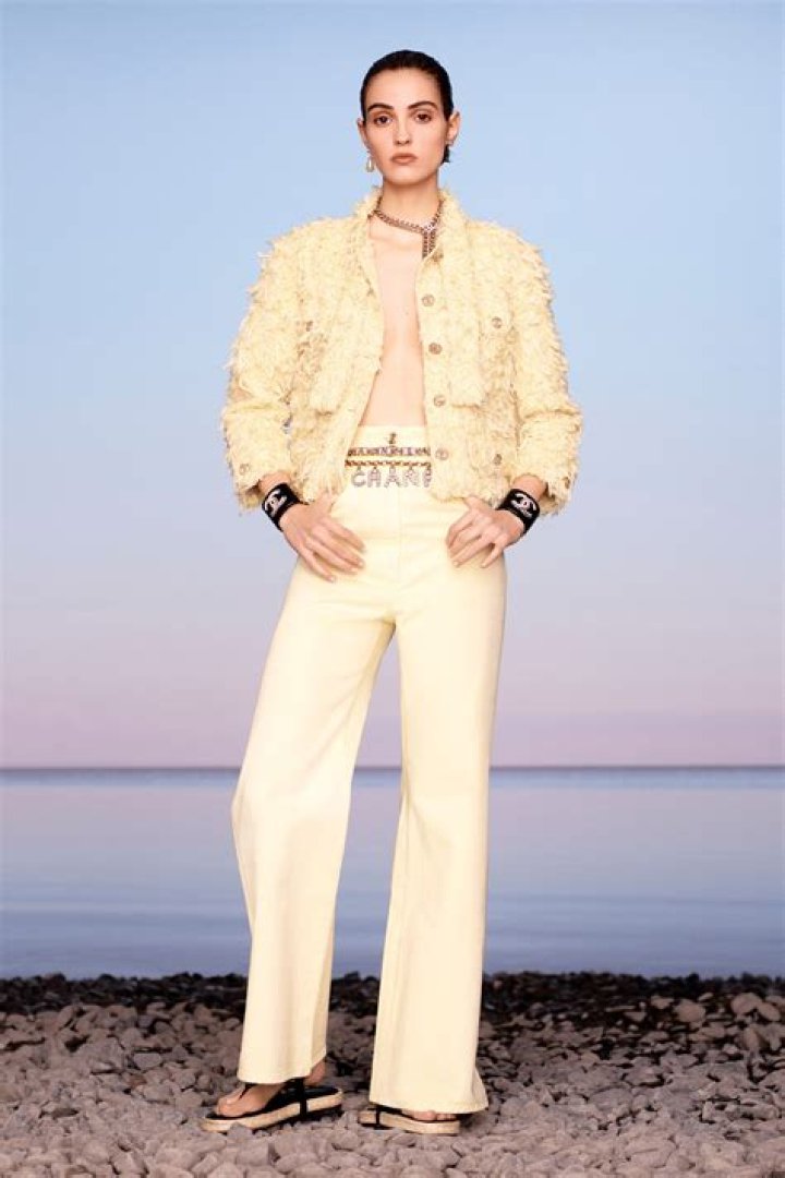 See Chanel's Full Cruise 2021 Collection
