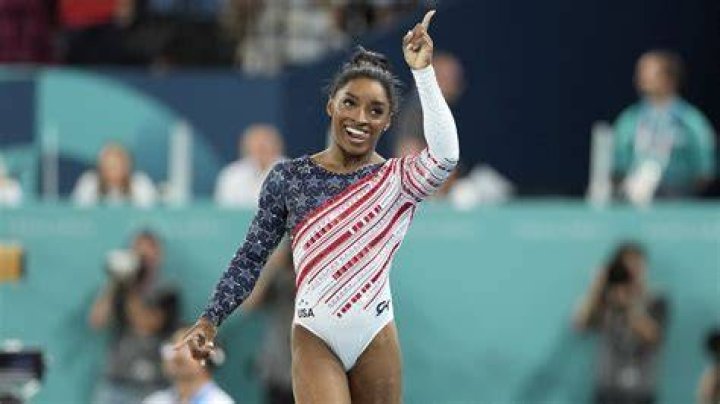 Simone Biles; New Jersey shooting; COVID cases drop Weekend's news