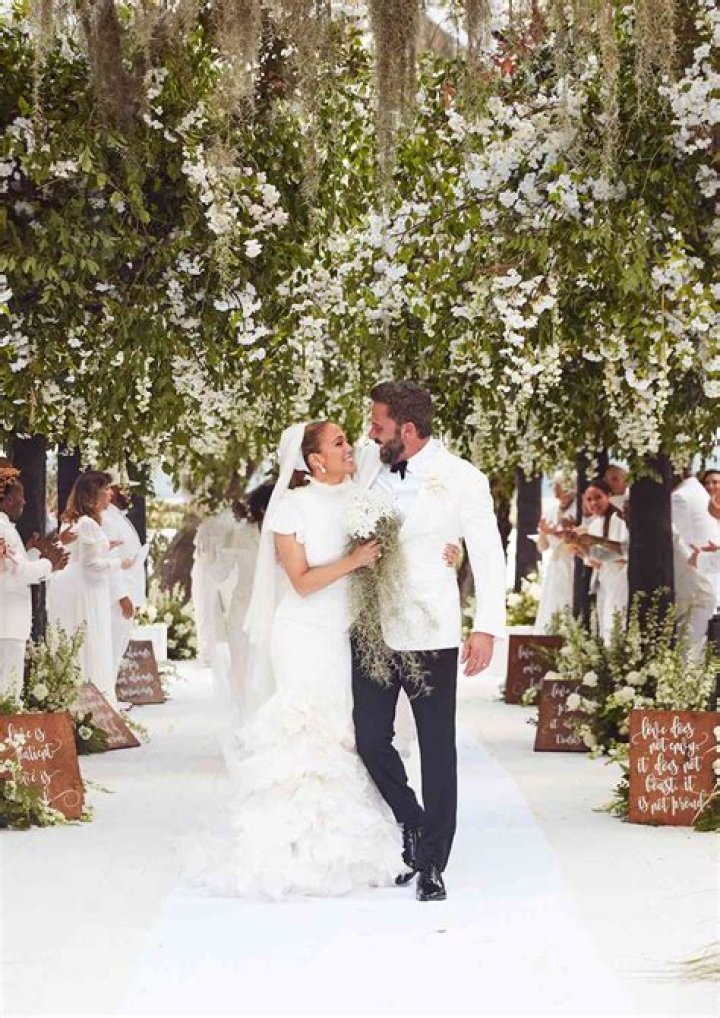 Skeet Ulrich Sets the Record Straight on Engagement Rumors
