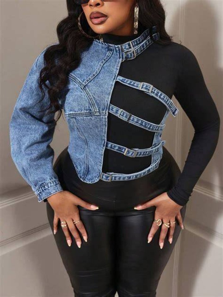 Sleeve, Human body, Shoulder, Denim, Joint, Elbow, Waist, Trunk, Beauty, Fashion, Sleeve, Human body, Shoulder, Denim, Joint, Elbow, Waist, Trunk, Beauty, Fashion,