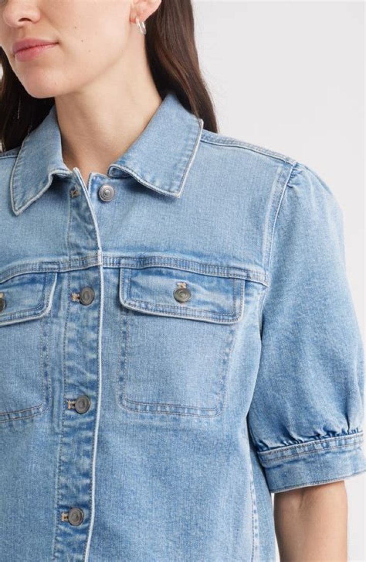 Sleeve, Shoulder, Denim, Elbow, Joint, Jeans, Standing, Waist, Abdomen, Trunk, Sleeve, Shoulder, Denim, Elbow, Joint, Jeans, Standing, Waist, Abdomen, Trunk,