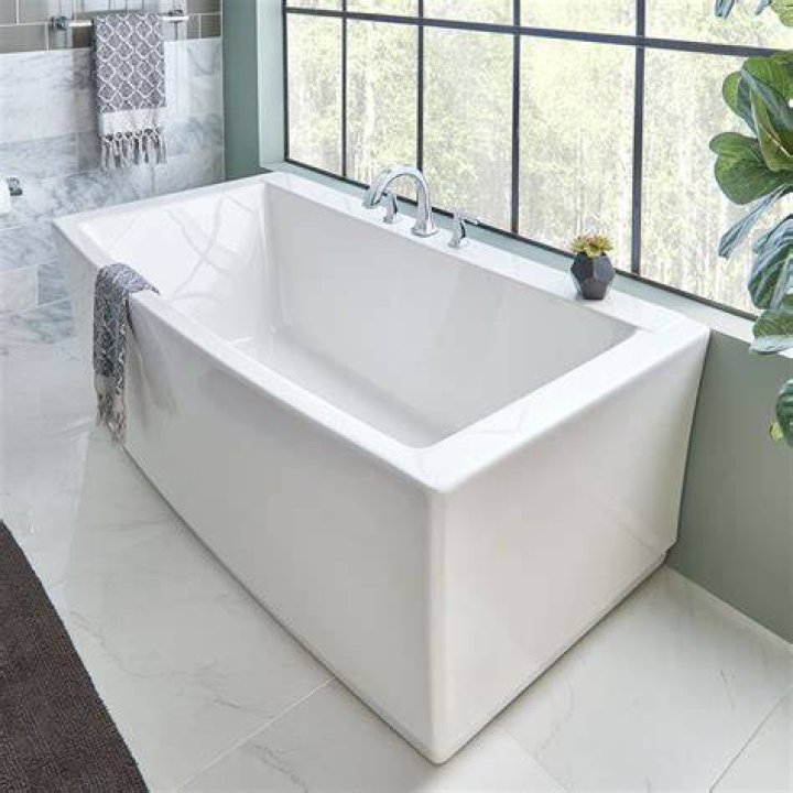 Standard 60 In Acrylic Tub