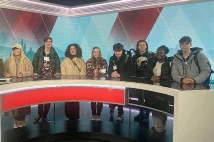  Students in front of BBC News Center in England