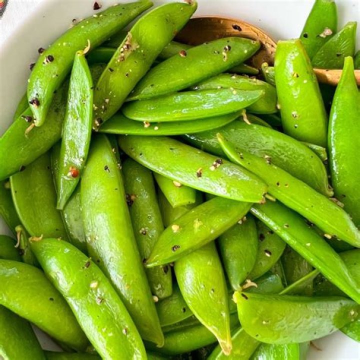 Sugar snap peas in a bowl