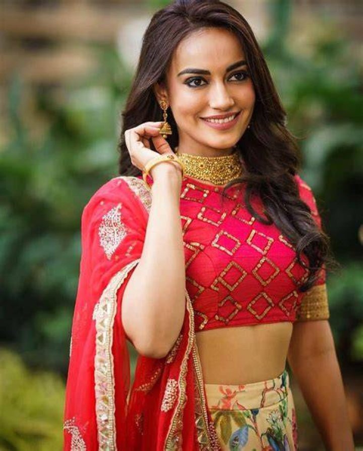 Surbhi Jyoti Picture