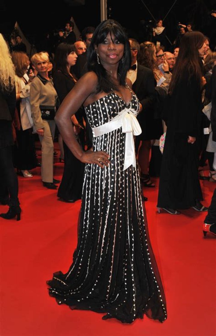 Surya Bonaly Net Worth, Age, Height, Weight, Family, Wiki 2024