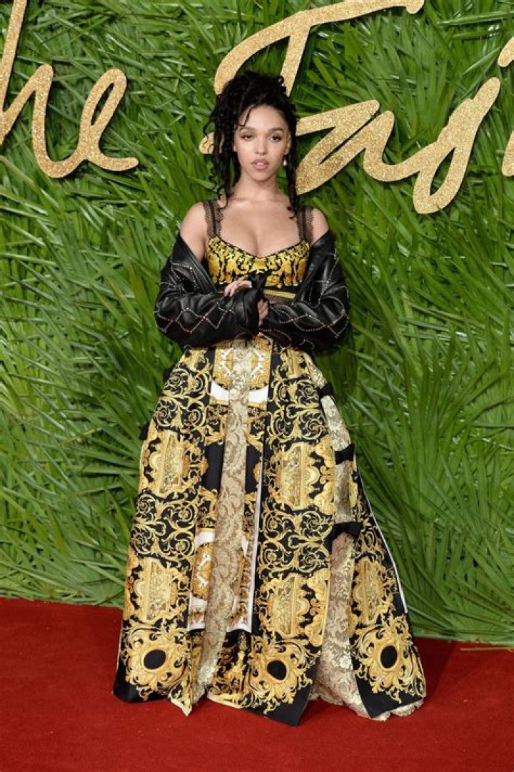 The Fashion Awards 2017 In Partnership With Swarovski - Red Carpet Arrivals