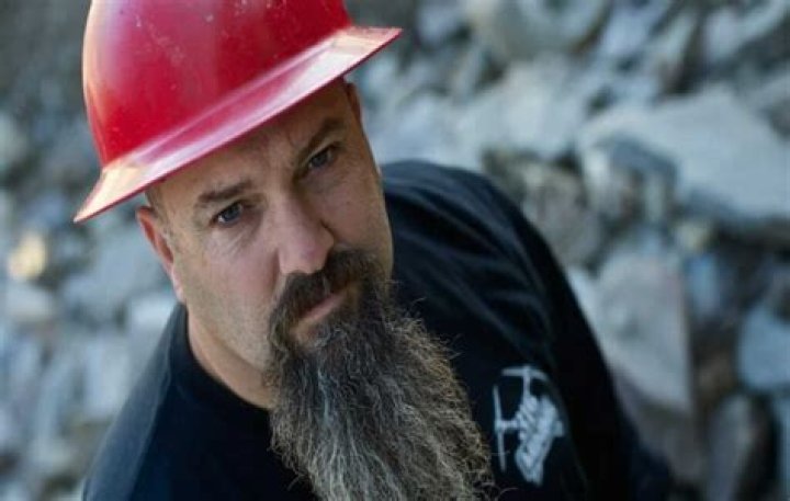 Todd Hoffman age, net worth, height, wiki, family, biography and latest updates