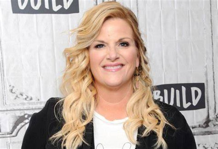 Trisha Yearwood - Age, Bio, Birthday, Family, Net Worth