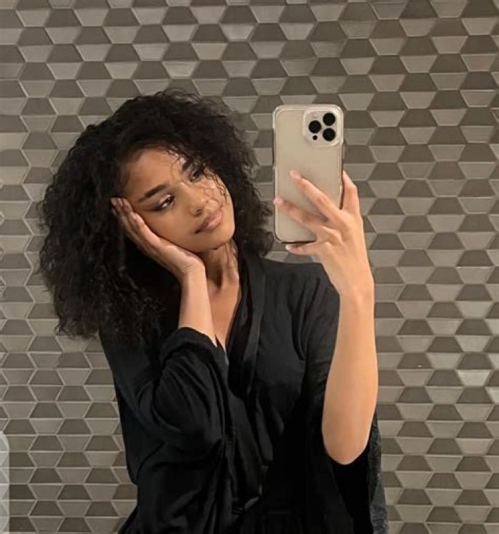(Tyla) Tyla Laura Seethal Biography, Profile, Age, Early Life, Career
