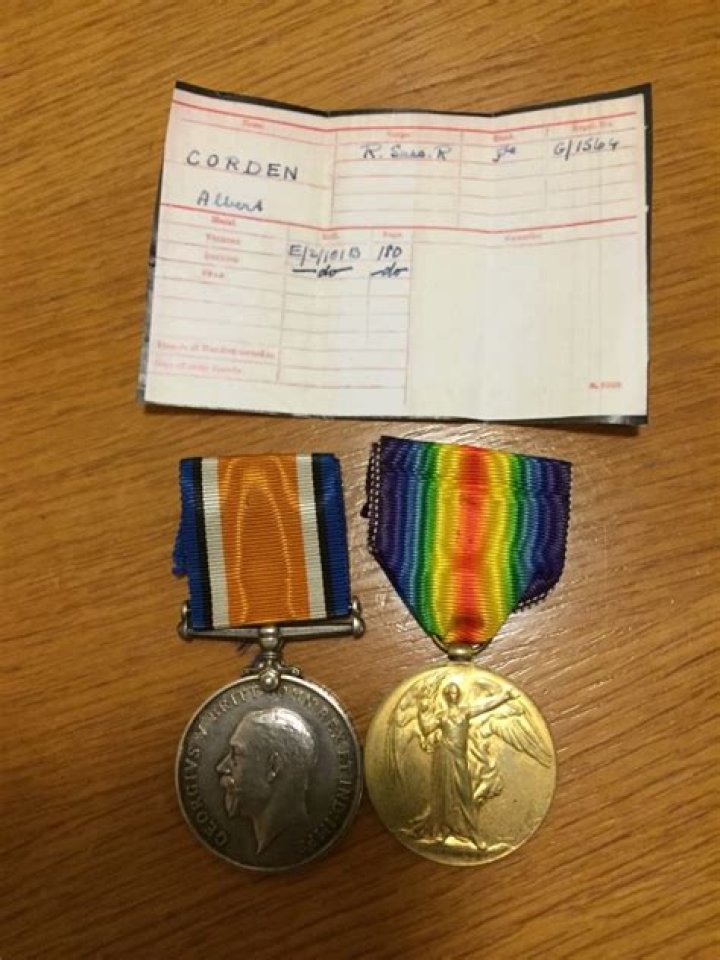 Uckfield soldier's World War 1 medals are bought for the town