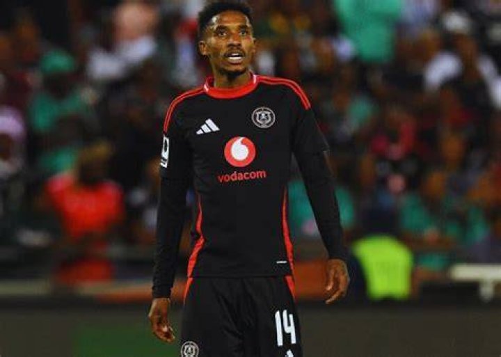 Wandi sues Xoli Mfeka