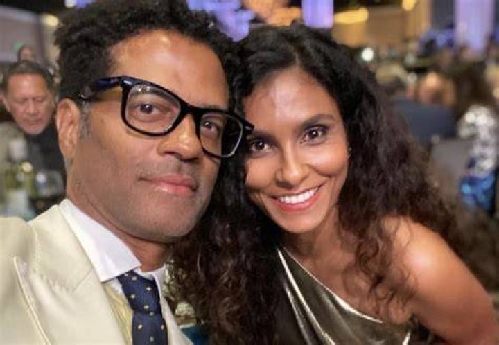 Who is Manuela Testolini married to now?
