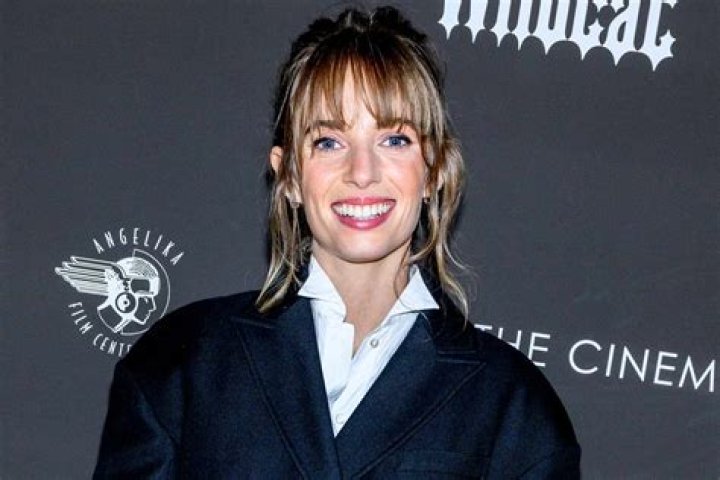 Who Is Maya Hawke's Boyfriend